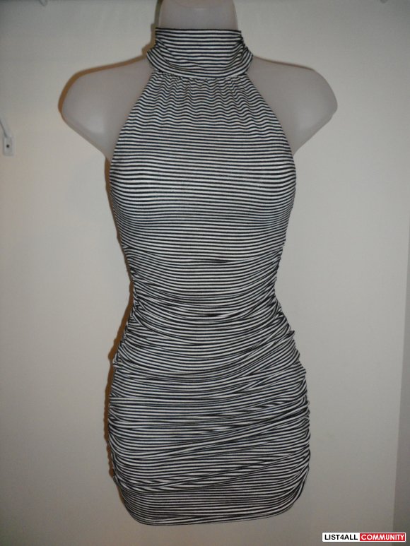 guess black/white stripped dress