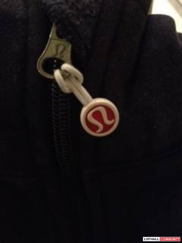 Lululemon Scuba Hoodie (no thumbholes)