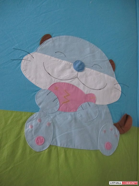 ***FREE GIFT WITH PURCHASE*** BLANKET SET IN DIFFERENT SIZES & COLOURS