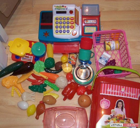 delicious boutique and cash register