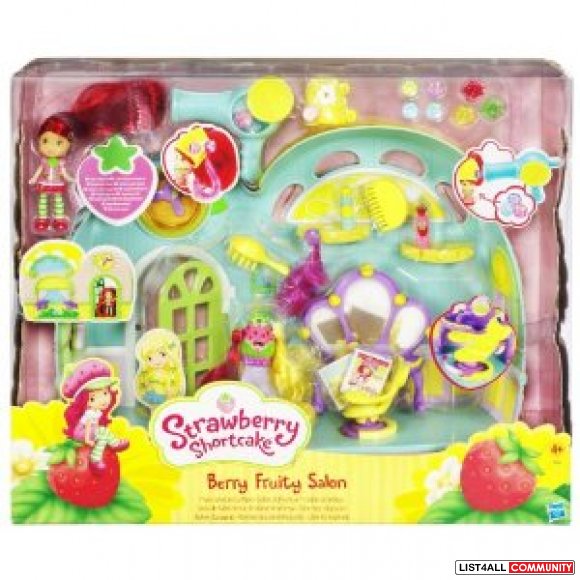 strawberry short cake NIB berry fruity spa