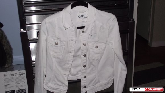 WHITE DYNAMITE DENIM JACKET