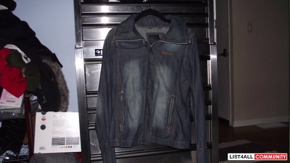 BENCH JEAN JACKET ALMOST NEW