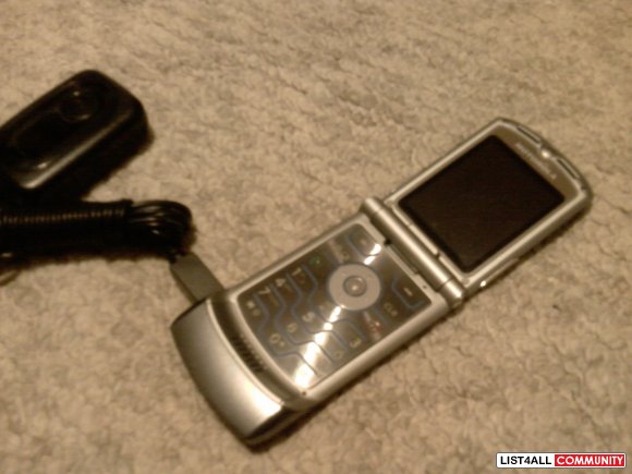 Motorola Razr, LG830, BlackBerry 8830