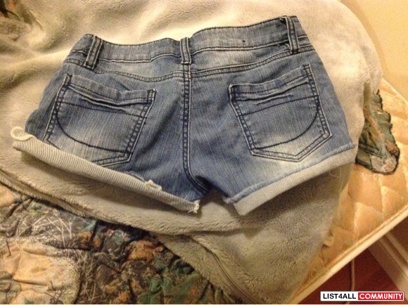 Urban behavior jean shorts