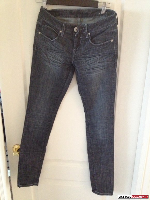 Guess Jeans - Dark
