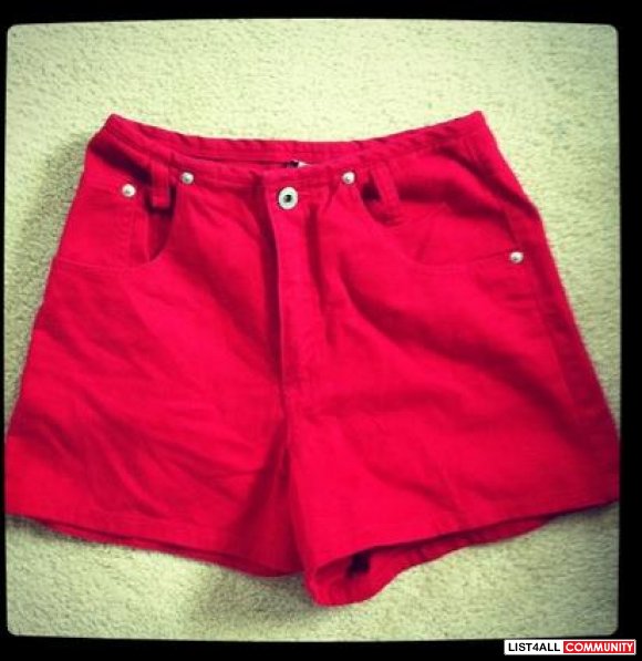 Red high waist shorts (size m)