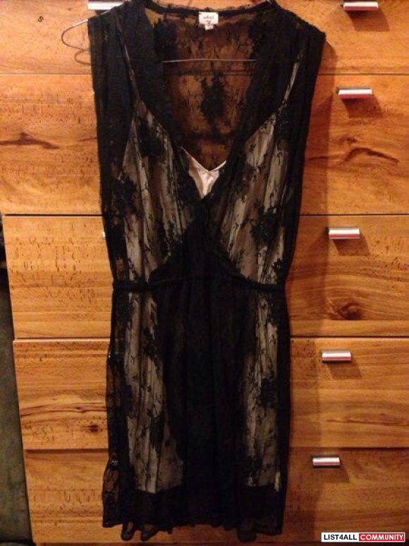 ARITZIA Wilfred black lace dress