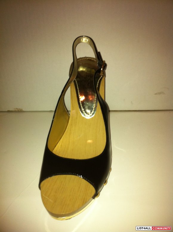 Guess Heels size 10