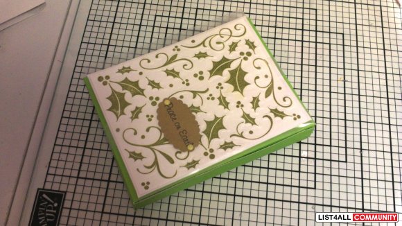 BOX SET shimmery holly leaves