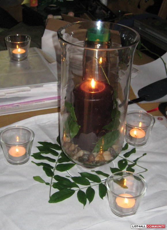 hurricane vases