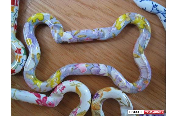 Special Pattern Dog Bone Shape Hook - Decorative