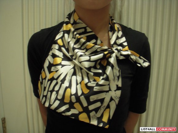 MUST see! New in packaging - Silk scarf