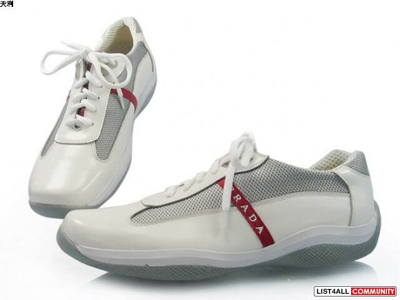 Very rare Prada Tan Leather Sneakers  SZ 8-12