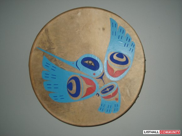 Hand drum with Hummingbird design comes with drumstick
