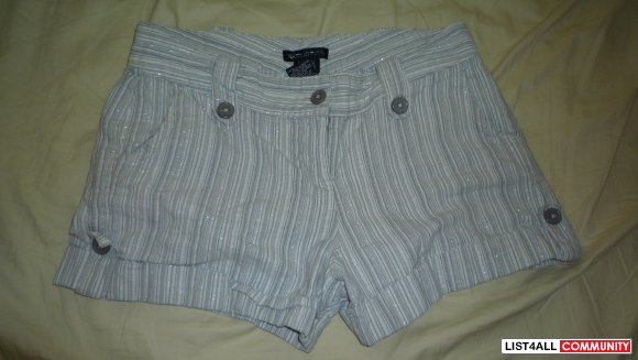 'SEDUCTION' gray/white striped shorts