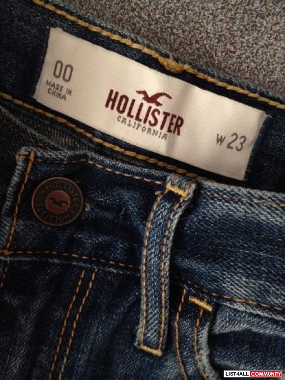 NWT Hollister Denim Shorts - Size 00