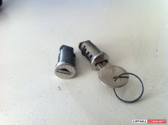 Thule Locks