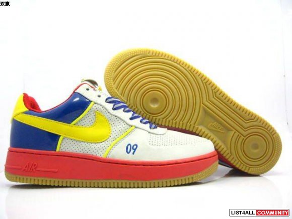 White AIr Force Ones Supreme size 8-13