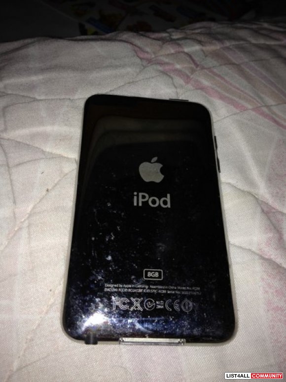 iPod touch 3rd gen 8gb