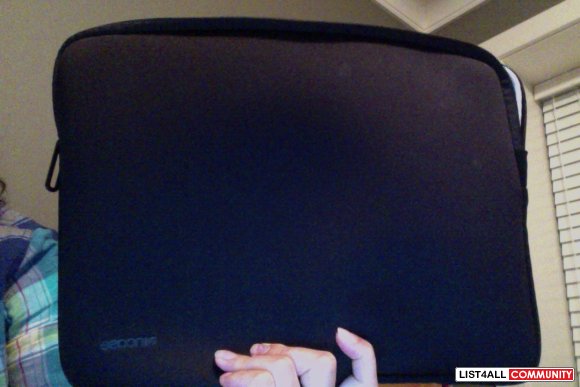 INCASE Macbook pro Case